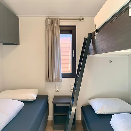 Σπίτι διακοπών In Sint Maartenszee Near Sandy